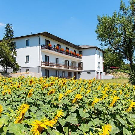 Gasthof-Pension Wein บรายเทนบรุนน์ ภายนอก รูปภาพ