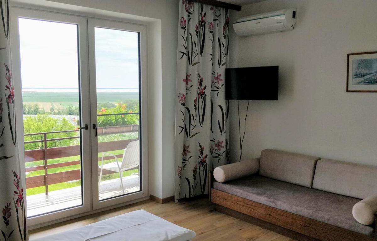 Gasthof-Pension Wein บรายเทนบรุนน์ ภายนอก รูปภาพ