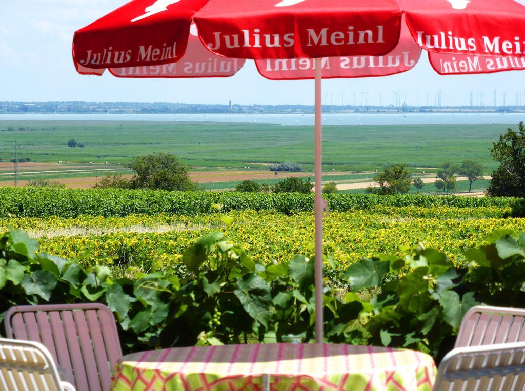 Gasthof-Pension Wein บรายเทนบรุนน์ ภายนอก รูปภาพ